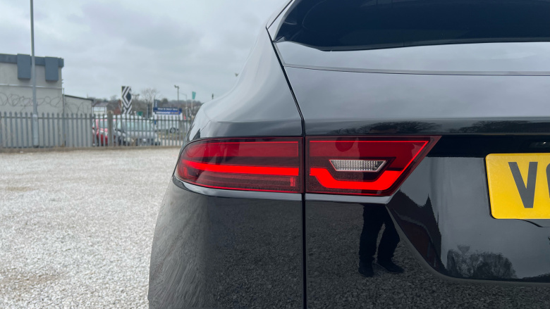 Jaguar E-Pace 2.0 D200 R-Dynamic SE Black 5dr Auto Diesel Estate